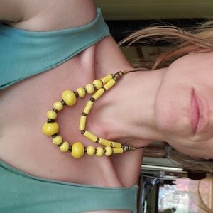 Yellow chunky necklace